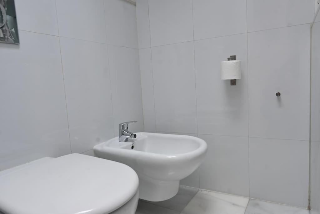 For You Rentals Apartamento Temporal Con Encanto A Pocos Metros Del Sol Myr13 Madrid Kültér fotó